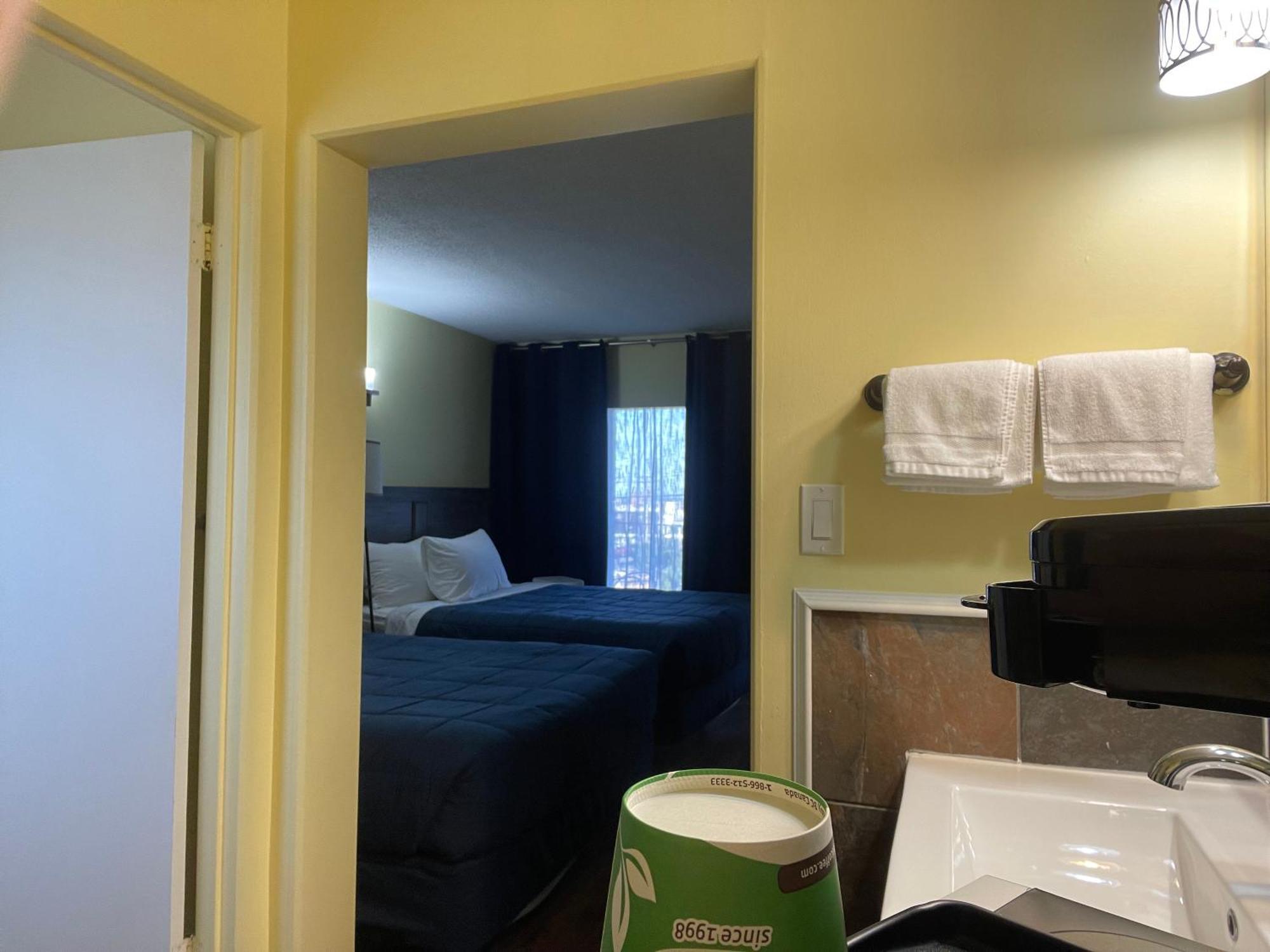 Port-O-Call Inn Nanaimo Zewnętrze zdjęcie