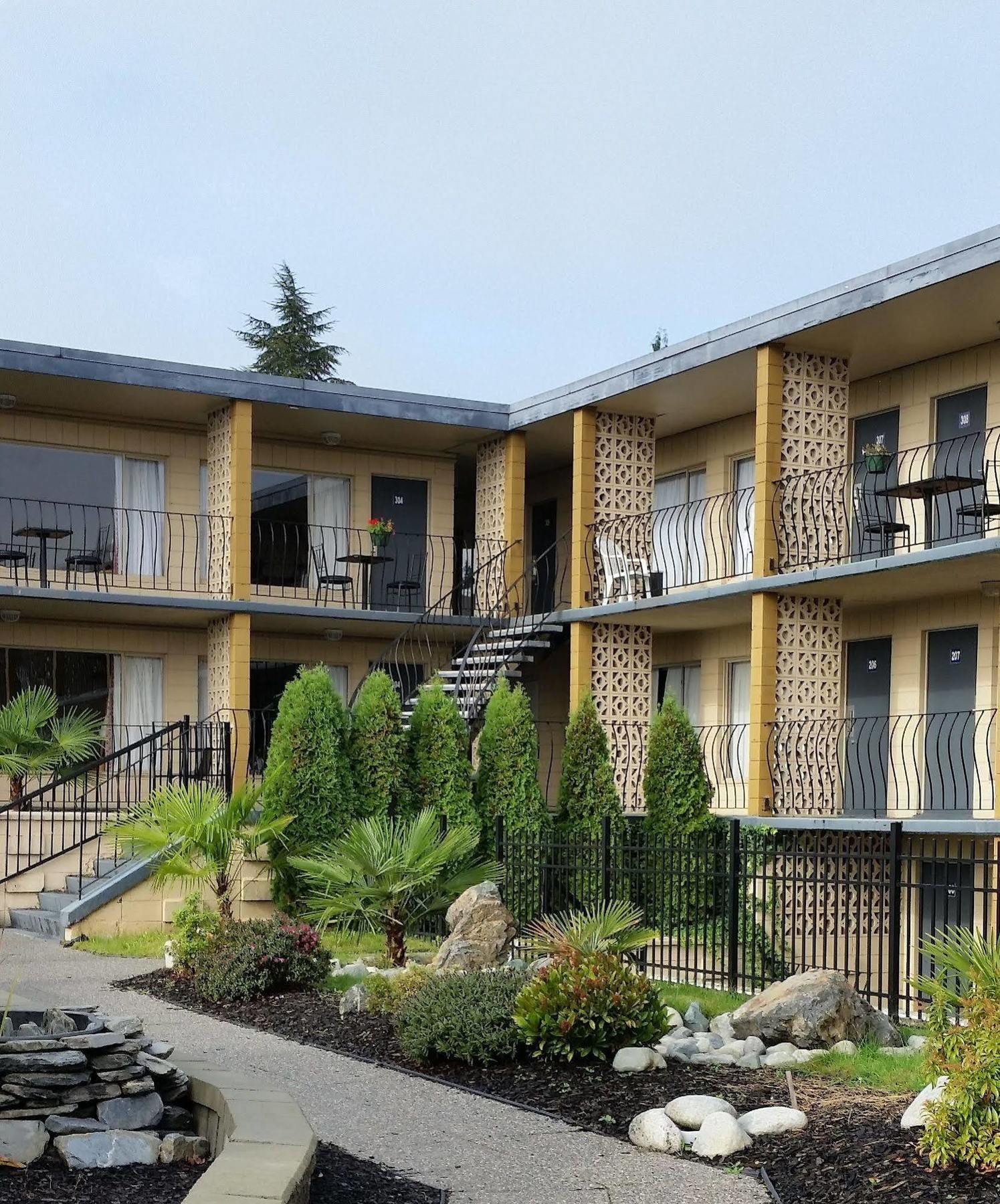 Port-O-Call Inn Nanaimo Zewnętrze zdjęcie