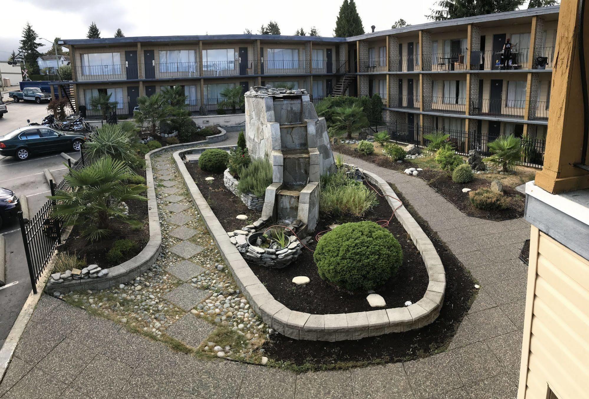 Port-O-Call Inn Nanaimo Zewnętrze zdjęcie